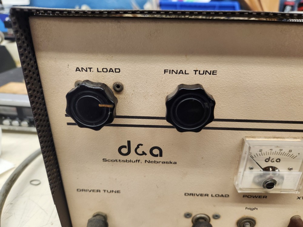 D&A MDX-200 Amateur 15 Meter CW Ham CB Radio Transmitter