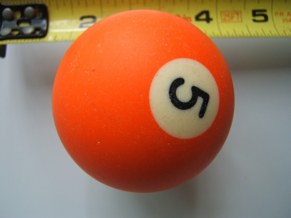 Billiard/Pool Balls / Individual replacement / 2 1/4" diameter / No. 5