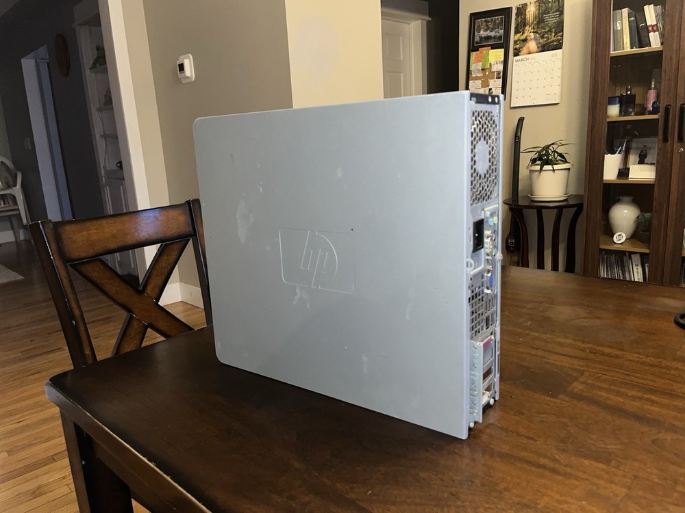 HP Compaq dc5800 small form factor desktop computer #05