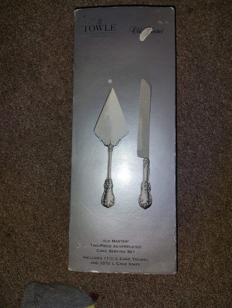 wedding cake utensils