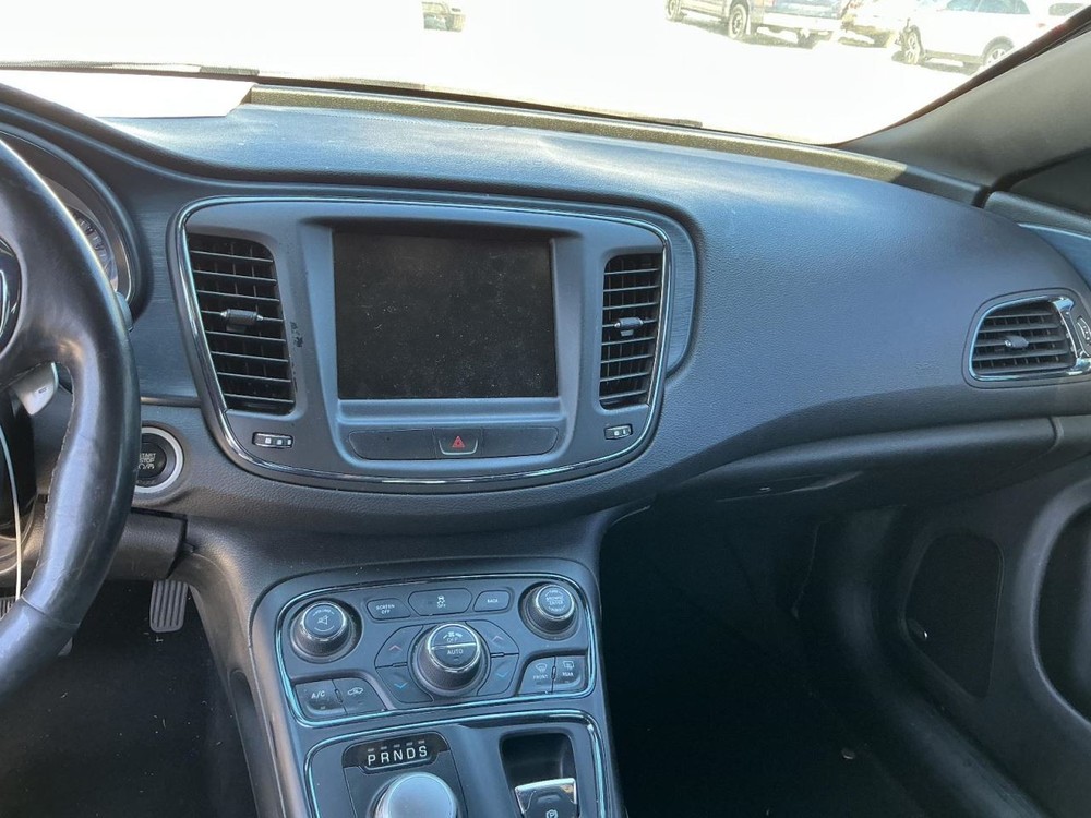 200 2015 Glove Box 4997899