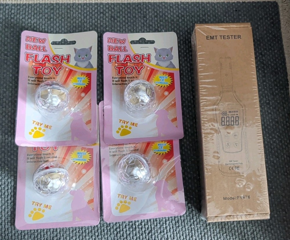 Ghost Hunting Bundle EMF Meter & Ghost Hunting Cat Balls