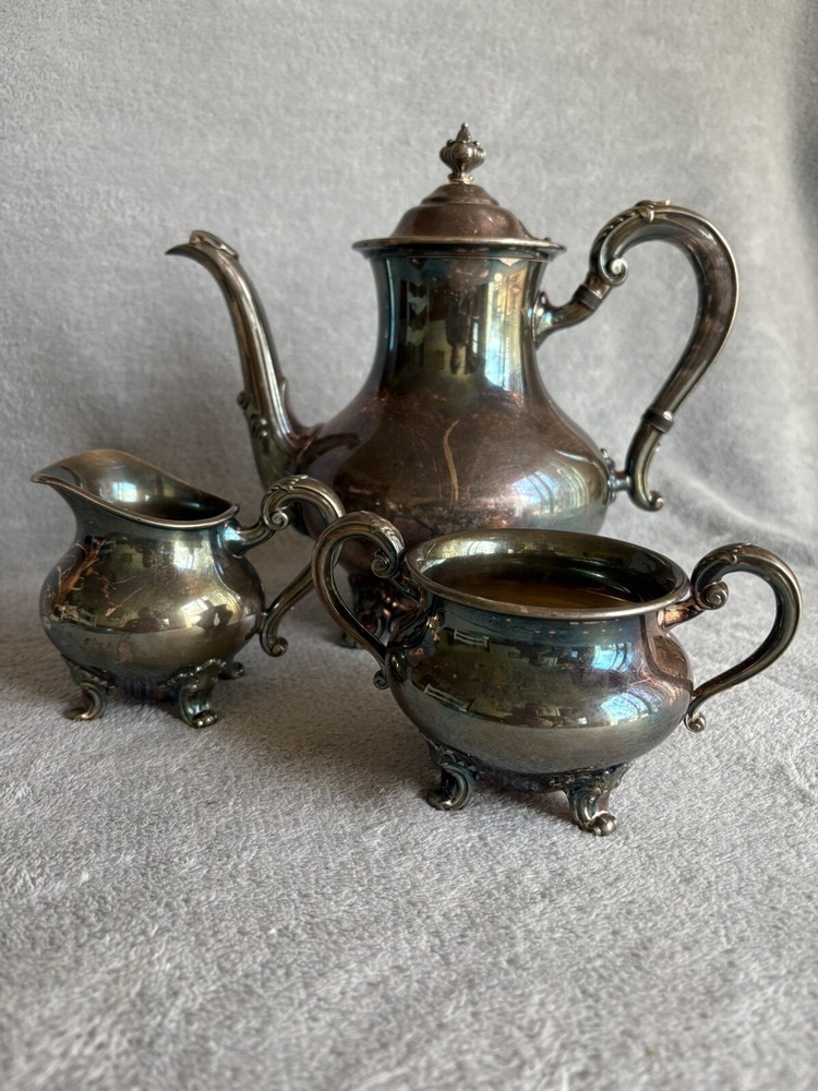 Vintage Reed & Barton 5600 Regent Silver Plated Creamer Server & Sugar Bowl Set