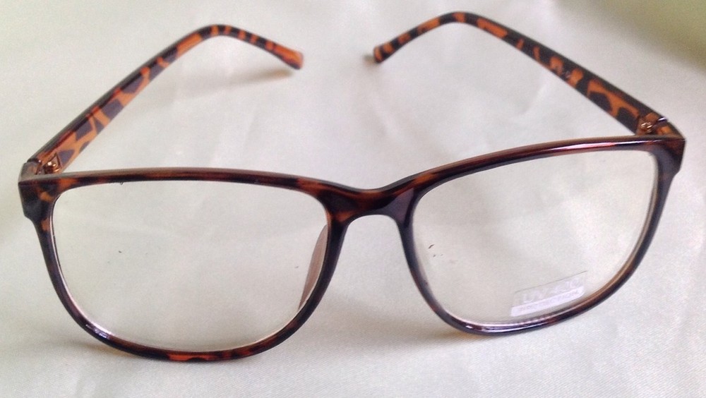 Tortoise Large Nerdy Thin Plastic Frame Clear Lens Glasses Frame Sun glasses