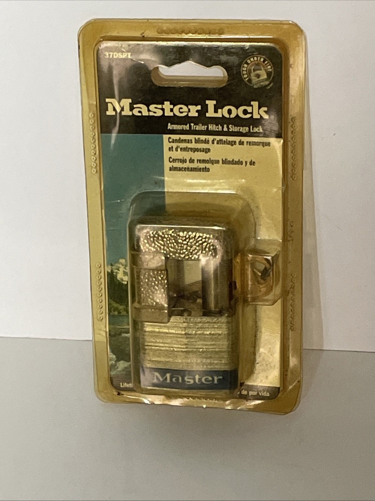 Master Lock 37D Maximum Security Padlock Trailer Lock Armored with Shackle Guard