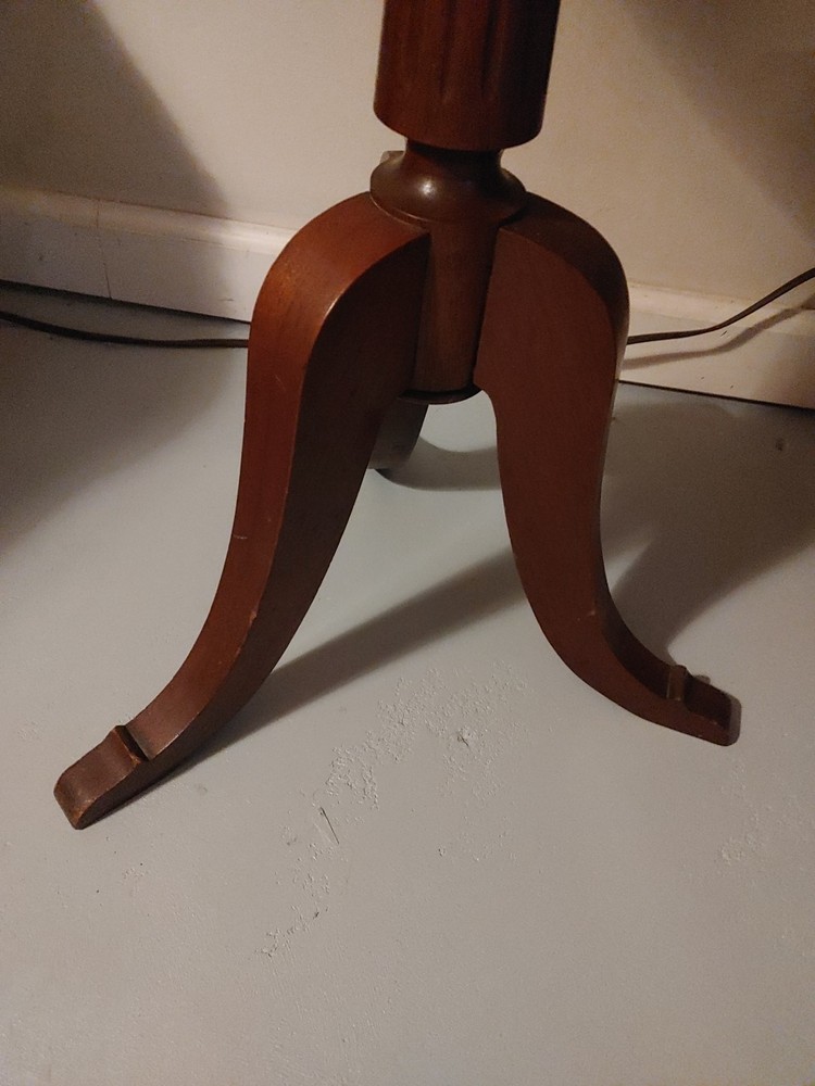 Antique Round Top End Table With Three Legs