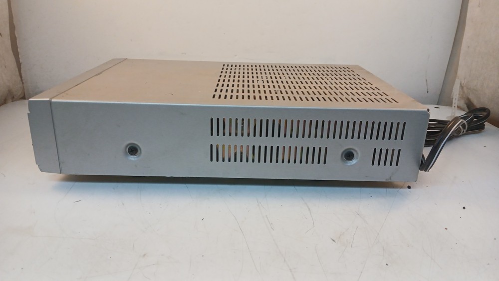 President Satellite Selector PS 700 AT *POWERS ON* *UNTESTED*