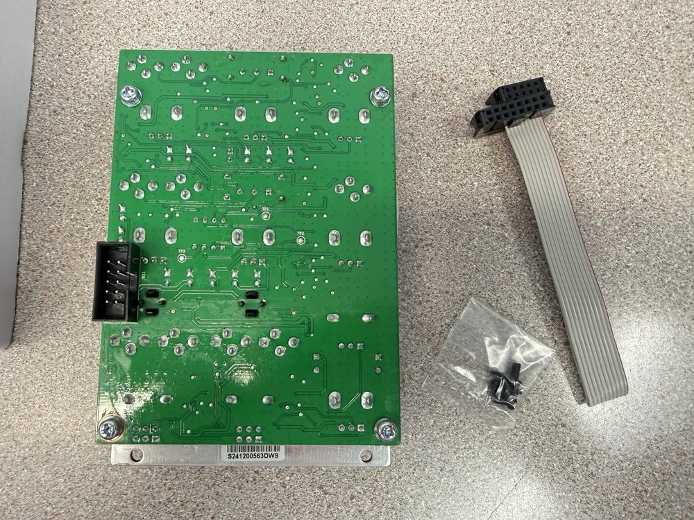 Behringer 172 Phase Shifter/Delay/LFO Analog Eurorack Module New