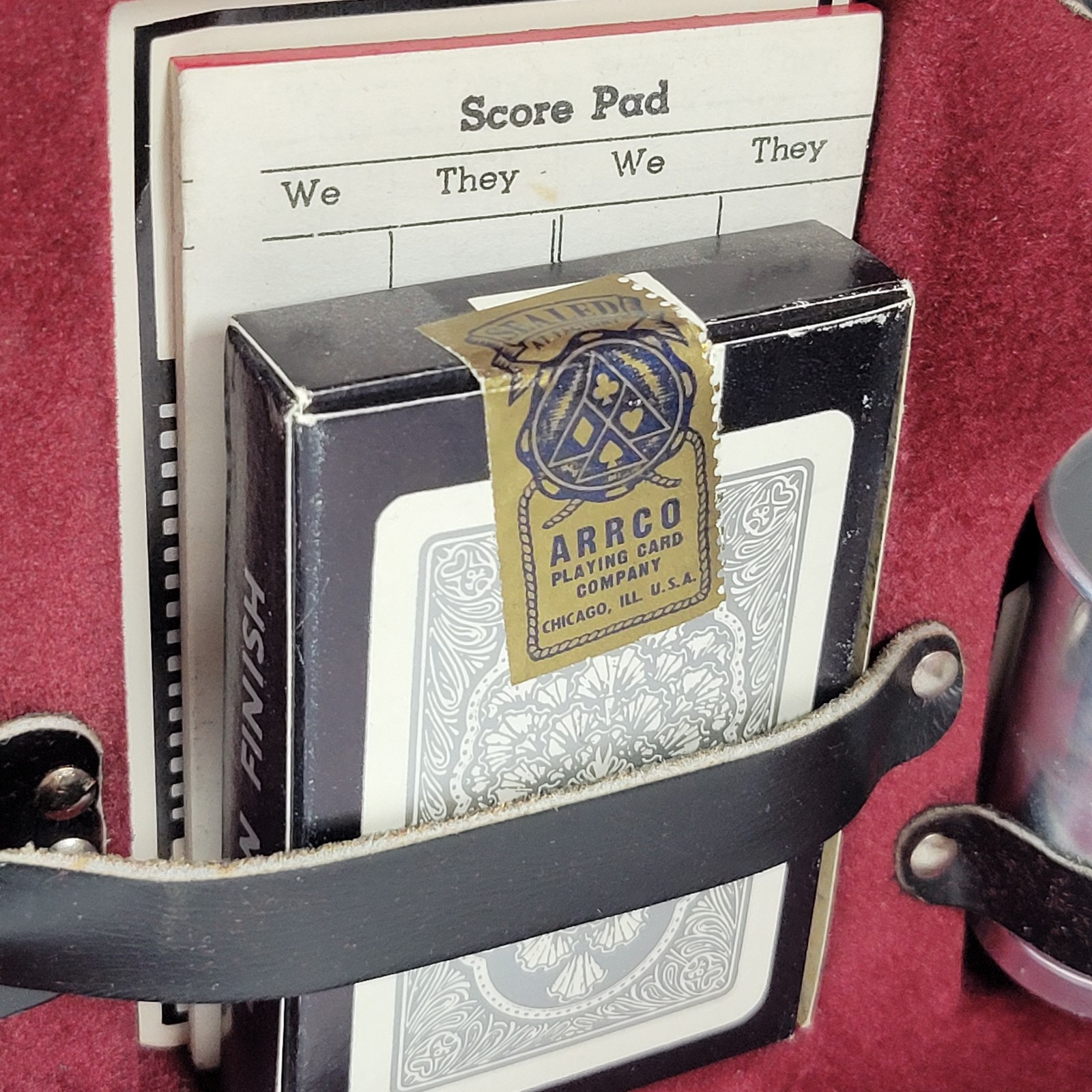 Vintage Portable Travel Bar Executair 737 Trav-L-Bar Case Key Uniroyal Royalite