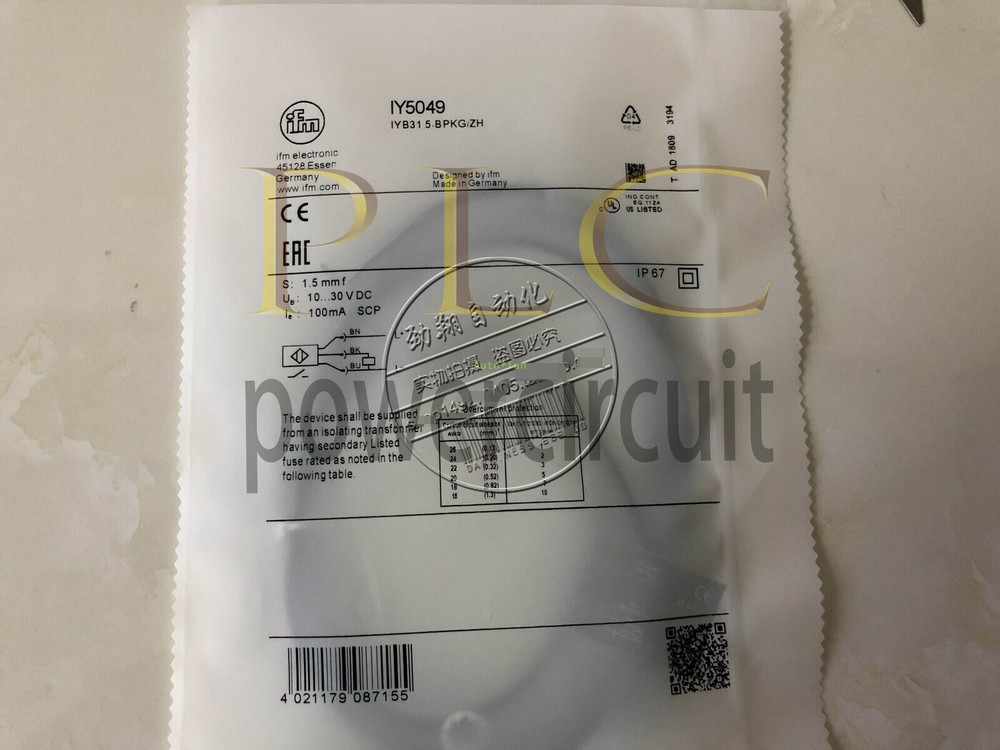 1PC New sensor IY5029 proximity switch