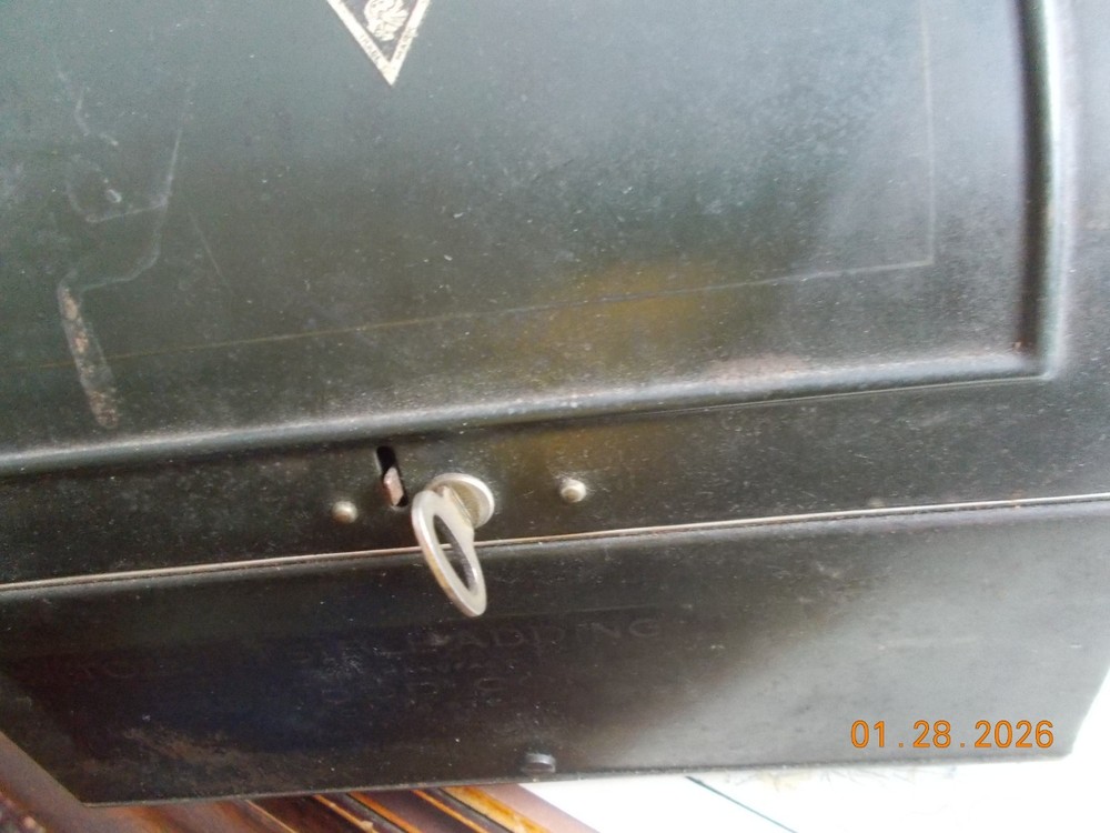 Todd Visible Adding Machine with Key