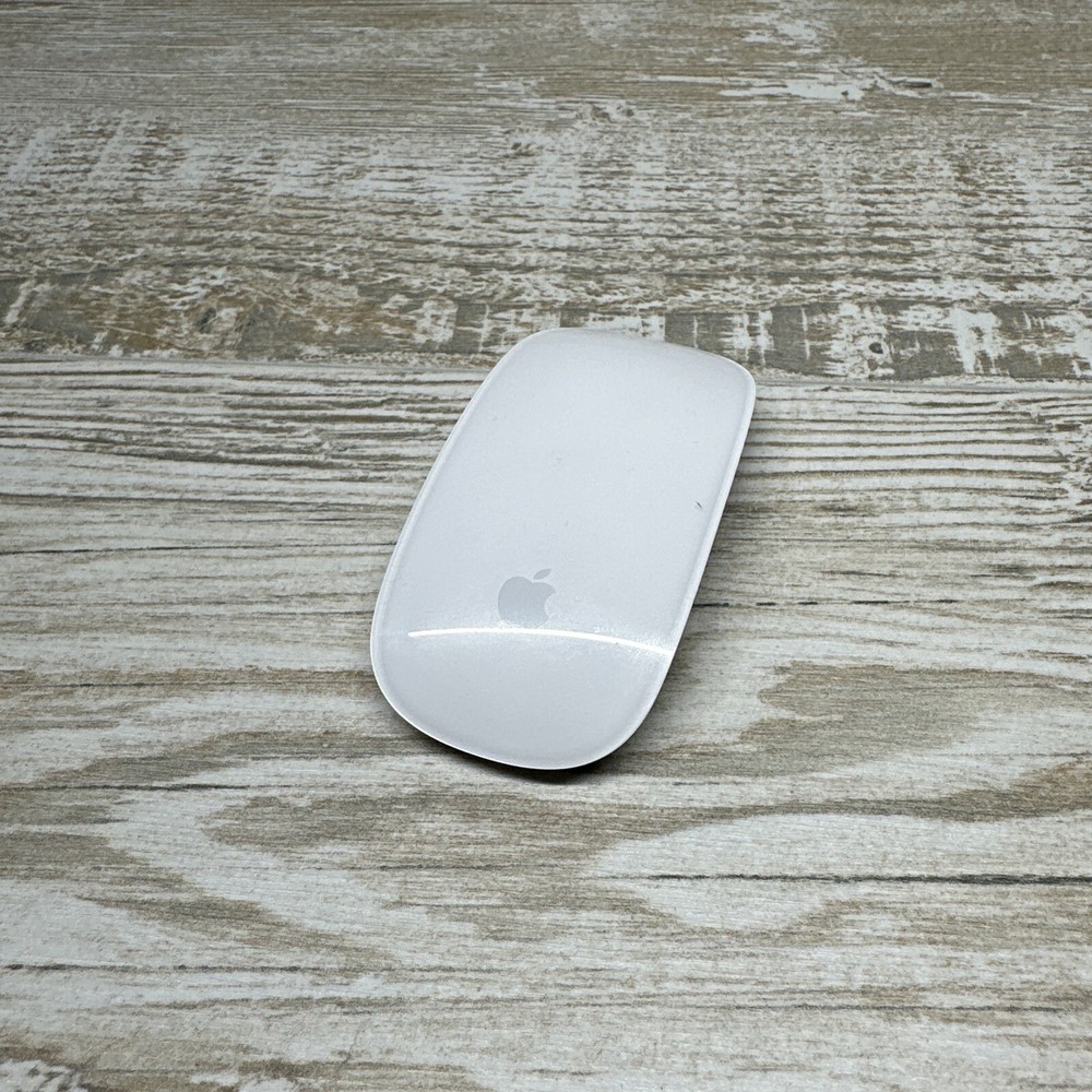 Apple Magic Mouse Bluetooth Wireless Model A1296 Needs 2 AA Batts - Not Included