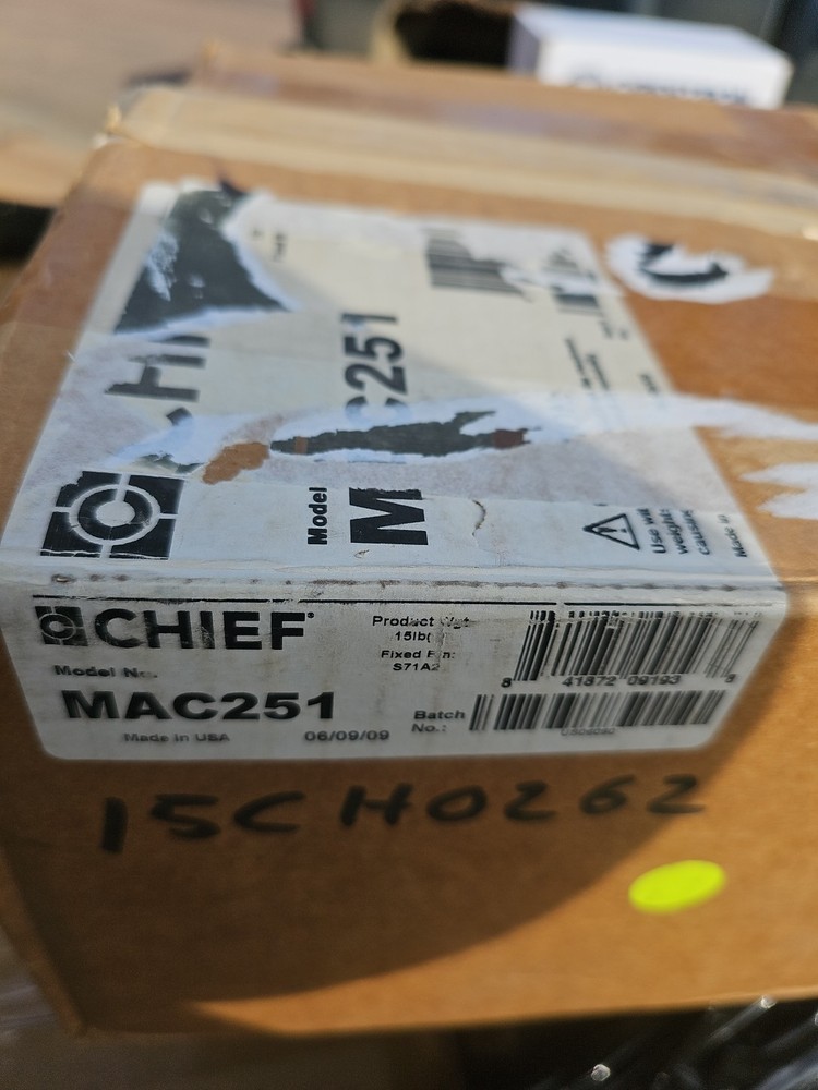 Chief MAC251 Mid-Sized CPU/DVD/Media Player Adapter