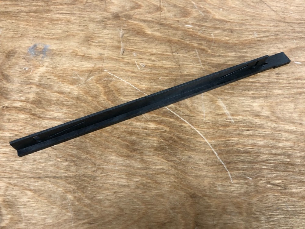 Universal Instruments DIP / Multi-Mod Magazine Spacer 27449000