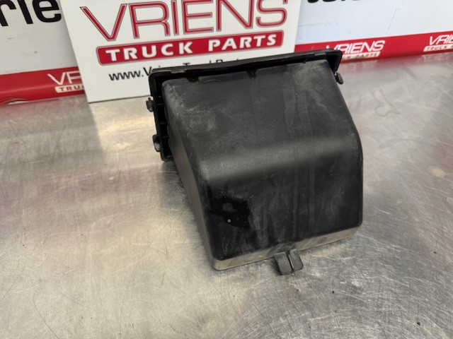 INTERNATIONAL CUBBY HOLE