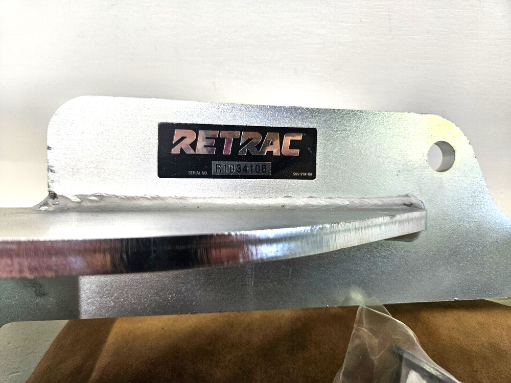 Retrac Mirrors 206880 - MagLatch Mounting Bracket Kit