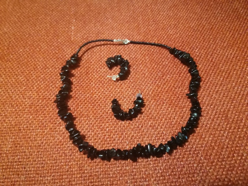Onyx Necklace and earring set