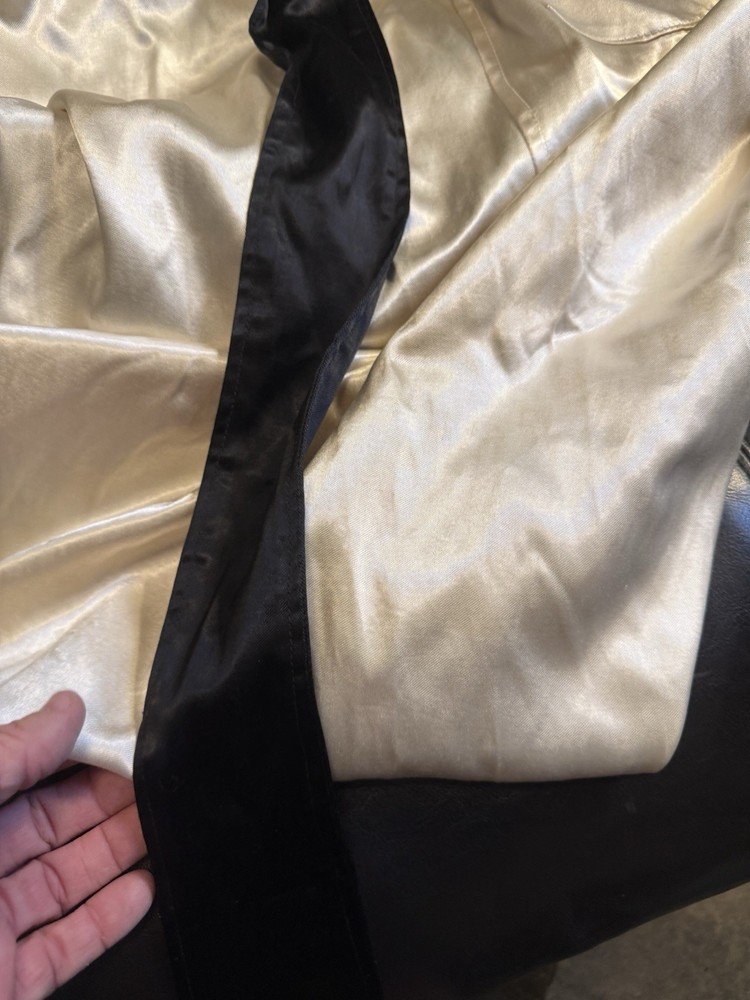 WWII Korean War Era US Army 101st Airborne Silk? Boxing Robe Id’d