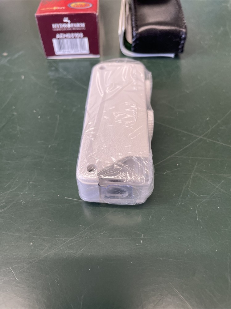 Hydrofarm Active Eye 60X-100X Illuminated Microscope