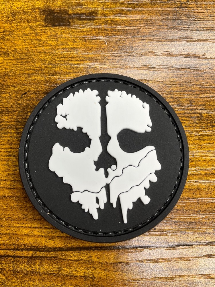 Call of Duty Ghost Patch PVC Hook Loop Skull Rubber White GLOW