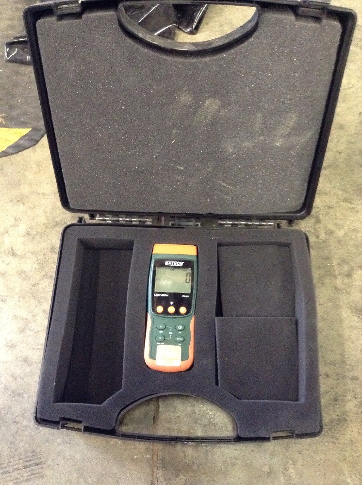 EXTECH SDL400 Light Meter Datalogger With Case