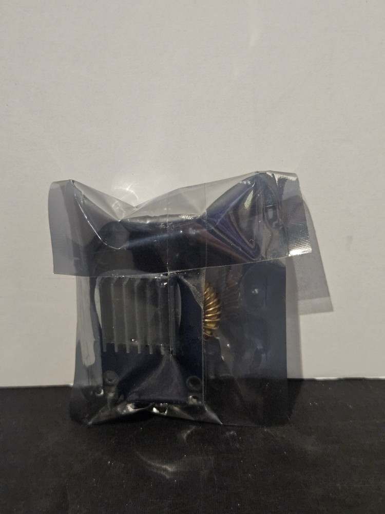 XL4015 DC-DC step-down adjustable power supply module