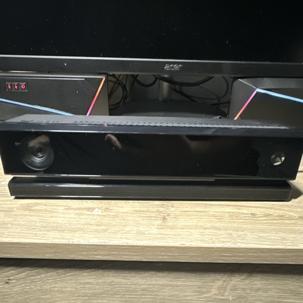 Microsoft Kinect Sensor Model 1520 for Xbox One Wired Motion Camera (Tested)