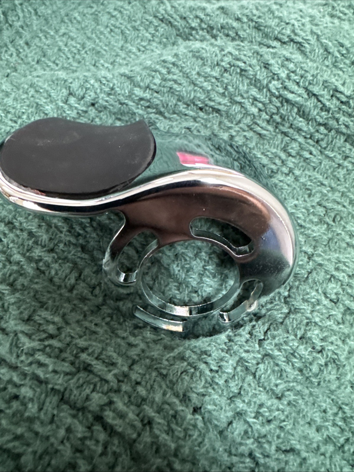 Chrome Wrist Rest for GL1800 Goldwing (45-1237HGR) By AddOn Right Hand