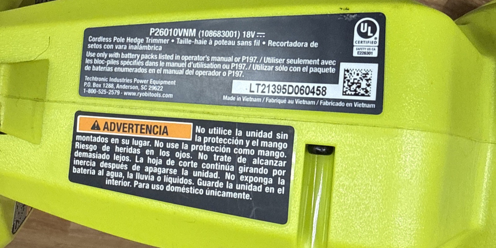 Ryobi ONE+ 18V 18 in. Cordless Pole Hedge Trimmer P2601 - Tool only - P5-7