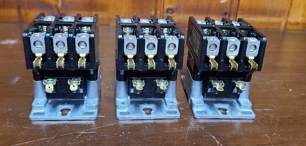SOURCE GE ELECTRIC CONTACTOR 02420424700