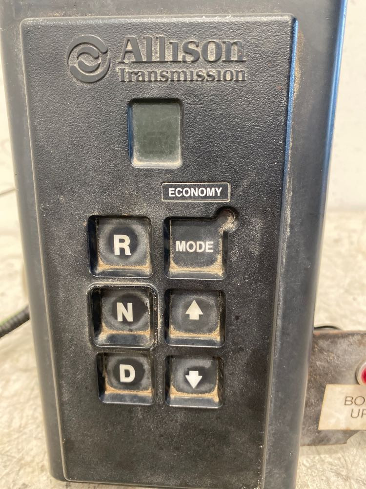 2002 International 2574 Trans. Electronic Shift Control (678-10153)