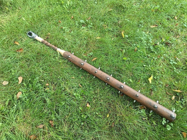 LARP Mace Cosplay Samurai Stick Foam Spiked Club Comic-con / Dragoncon Sword