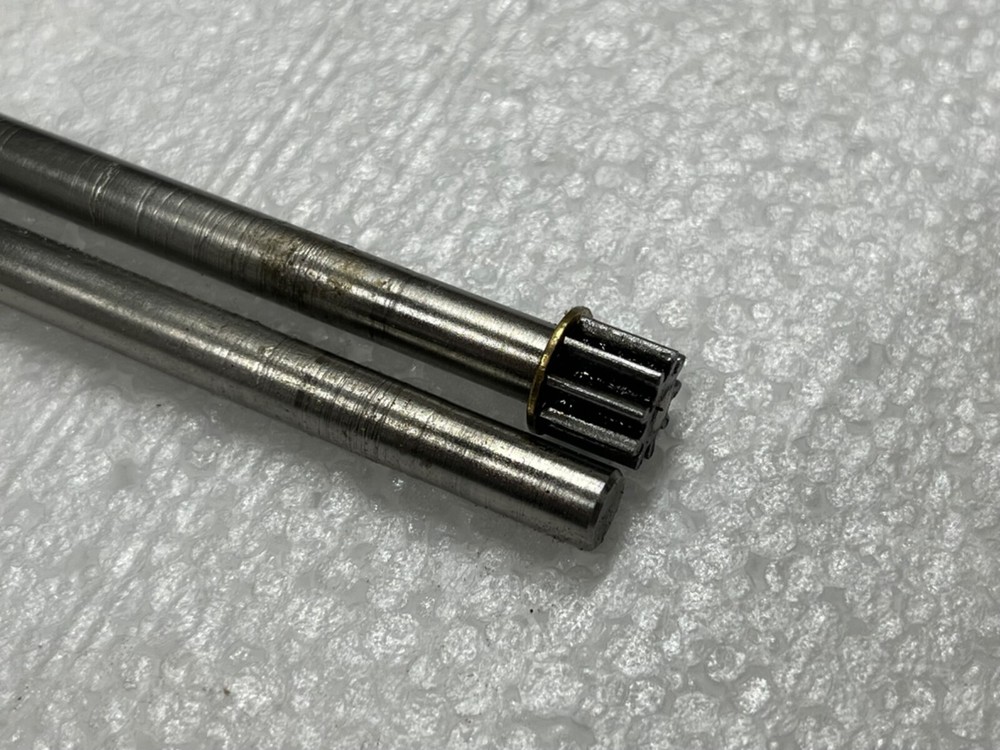 potdevin feed roller assembly