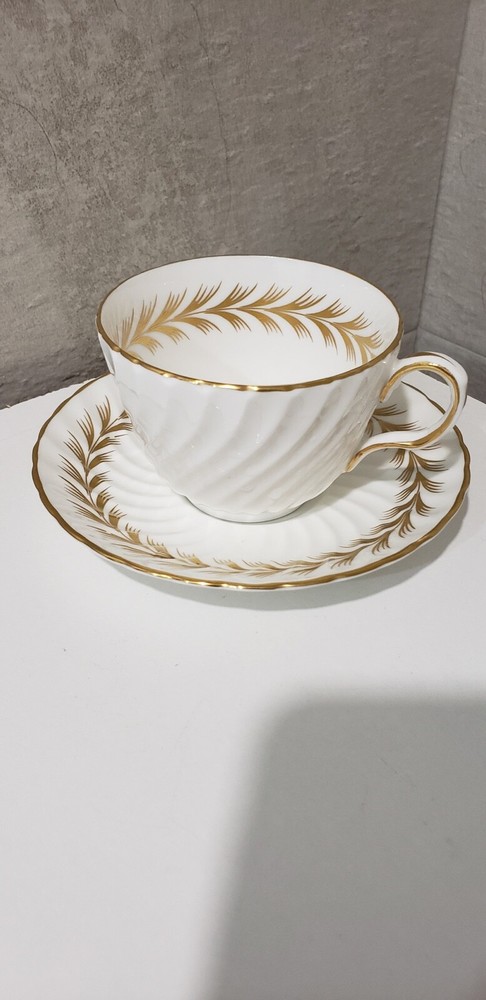 Aynsley Arundel Pattern Cup & Saucer Set