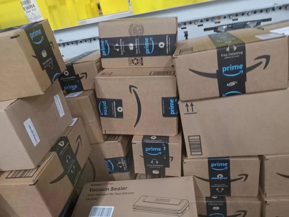 Mega Value Wholesale Inventory – Amazon Walmart Target Liquidation Mix - MEDIUM