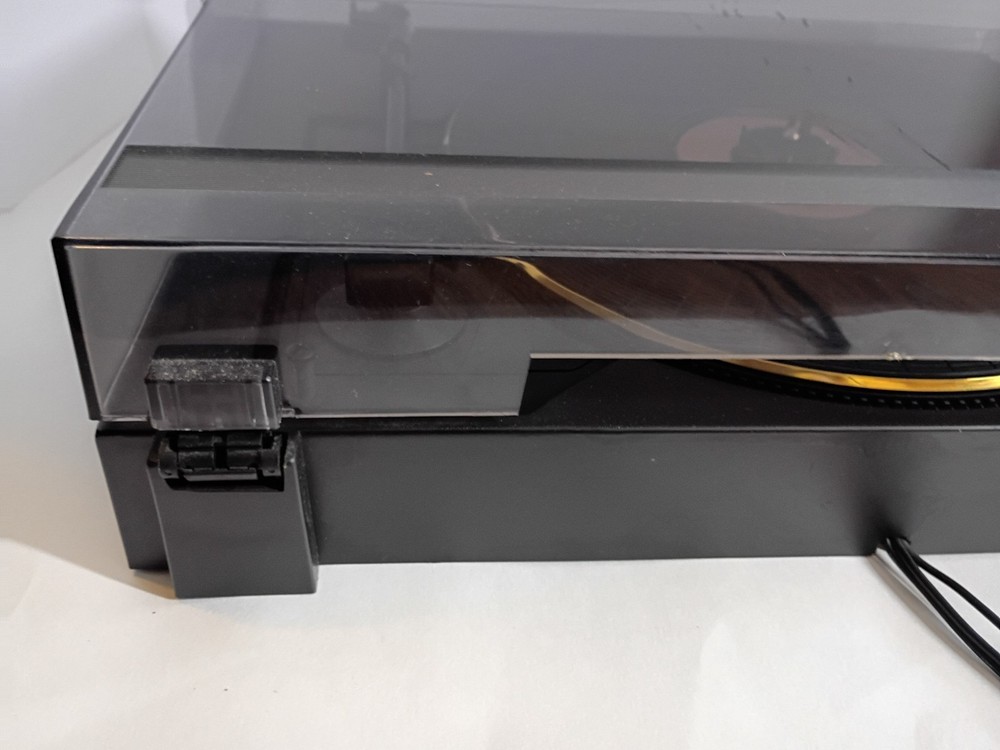 Soundsign Music Record Player 0976C Turntable Auto Return Untested
