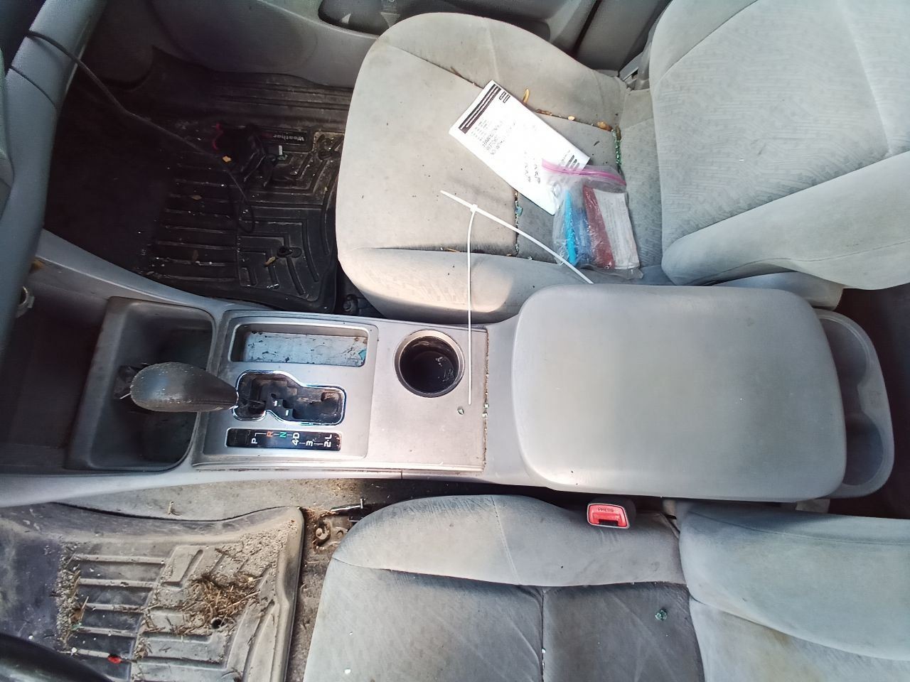 Front Passenger Right Spindle/Knuckle w/Hub from 2006 Toyota Tacoma 12786468