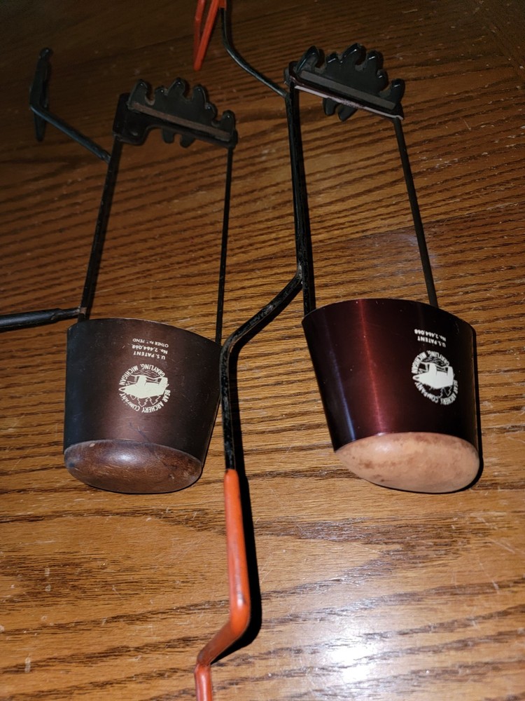 Fred Bear Archery Spring Arm Quivers