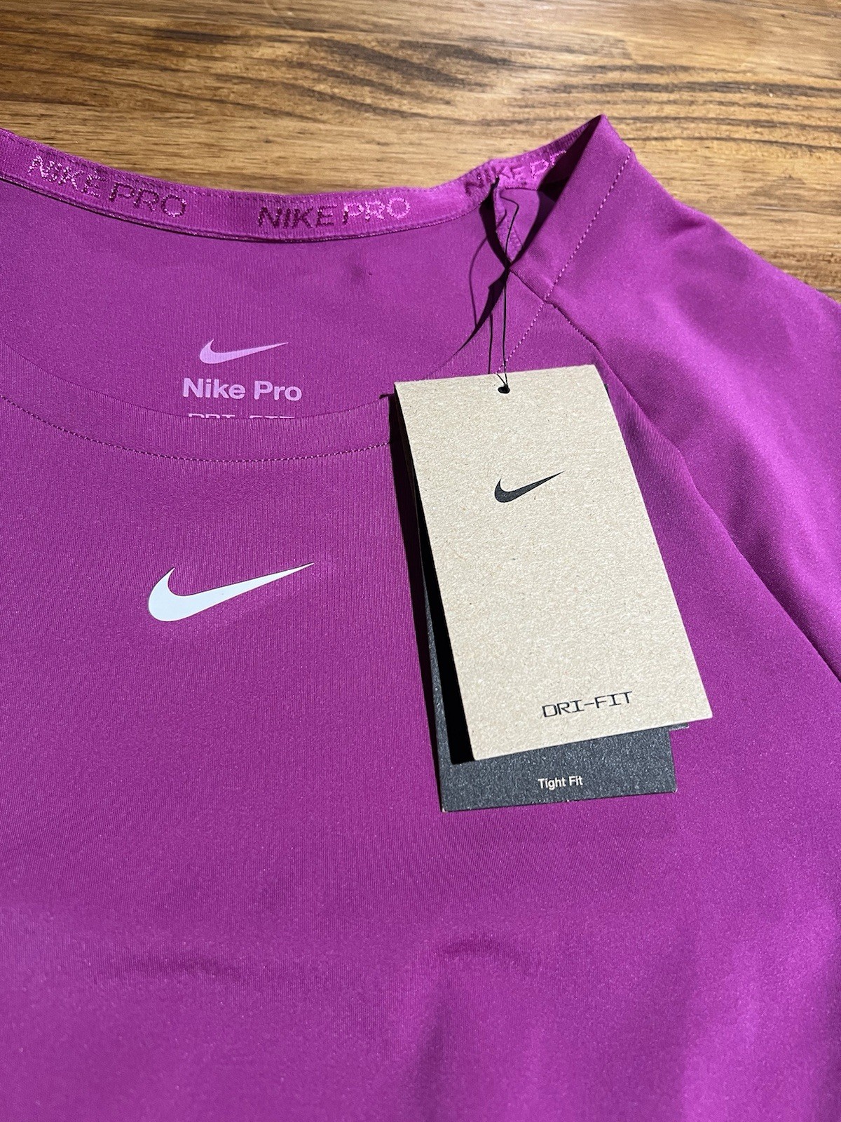 Nike Pro Women's Size M Dri-FIT Cropped Long-Sleeve Top Fuchsia FV5484-518