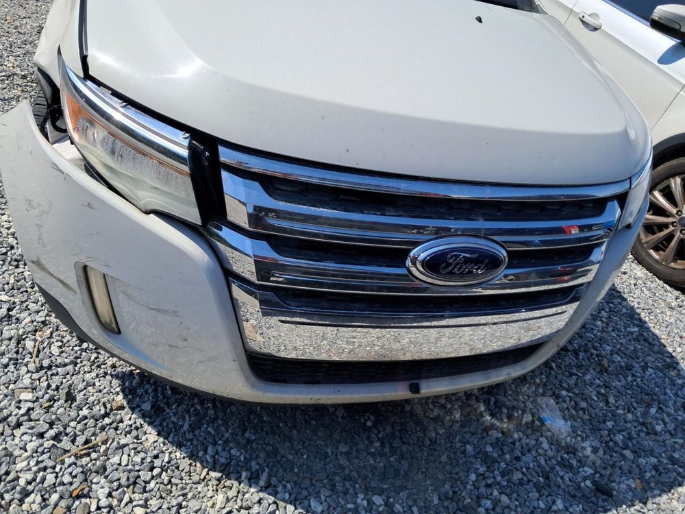EDGE 2013 Glove Box 4799365