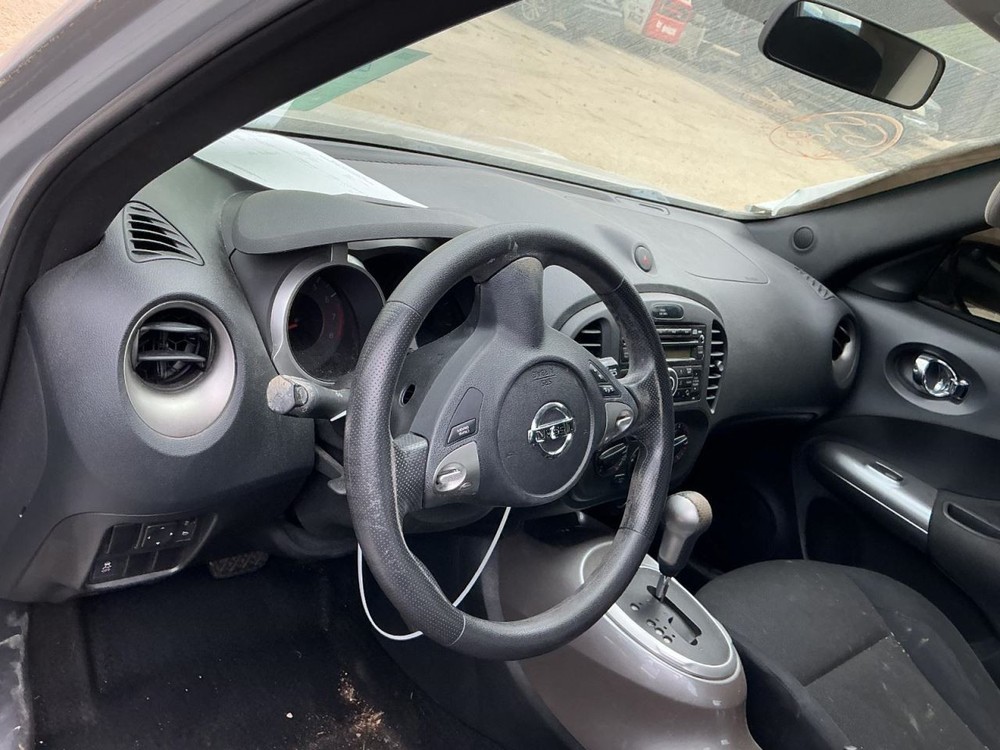 JUKE 2011 Glove Box 5021228