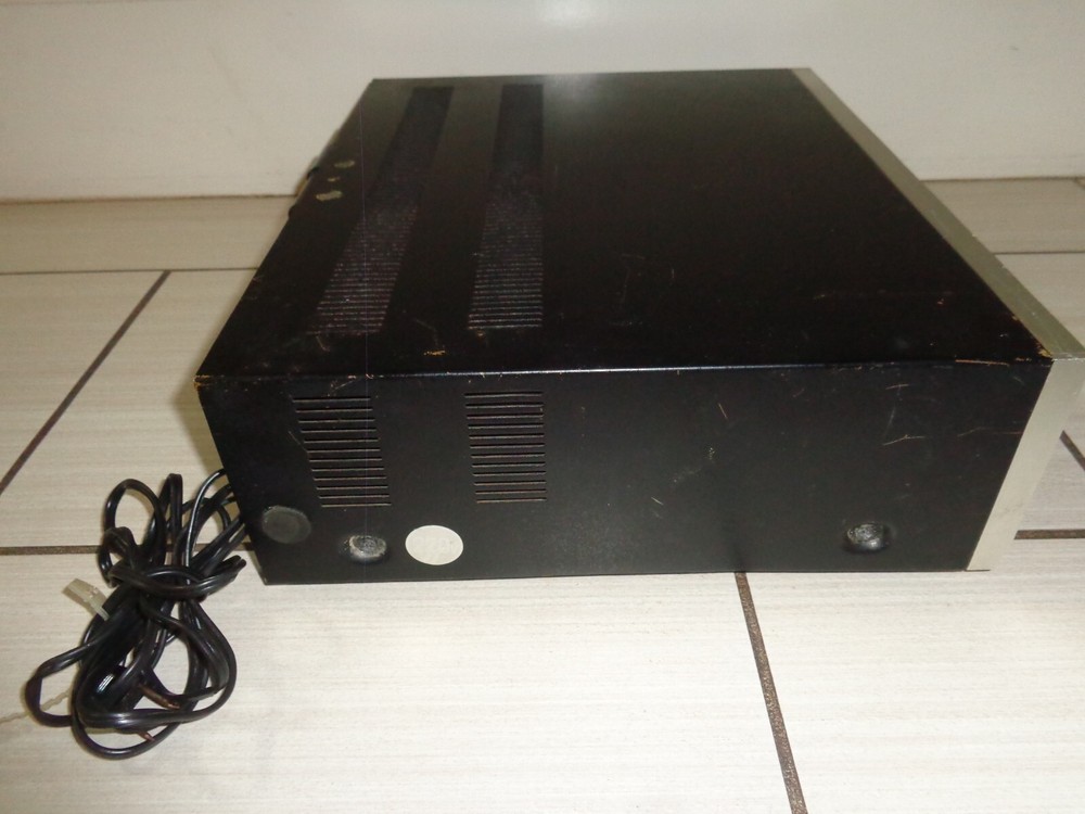 Sansui 350 Solid State AM/FM Stereo Tuner Amplifier