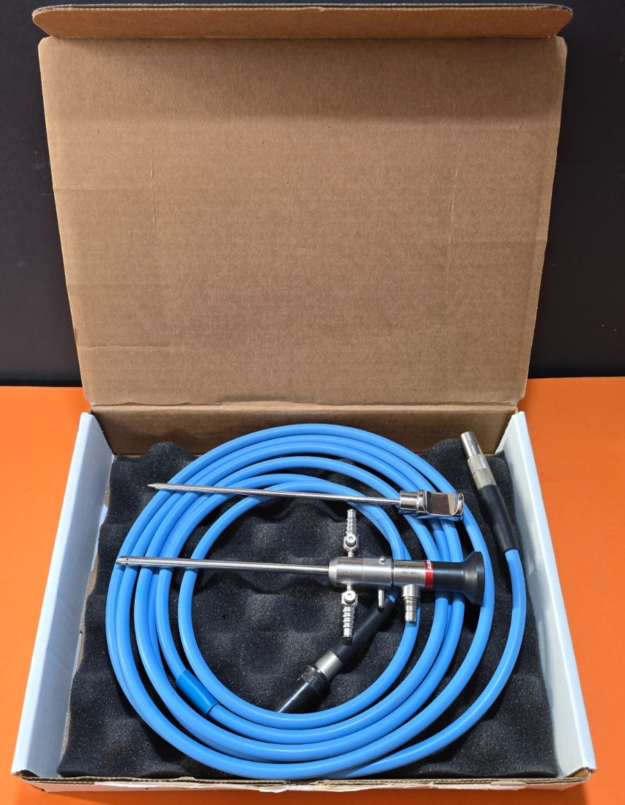smith&nephew 3894 Arthroscope 4mmx30° Degree With Sheath & Fiber Optic Cable