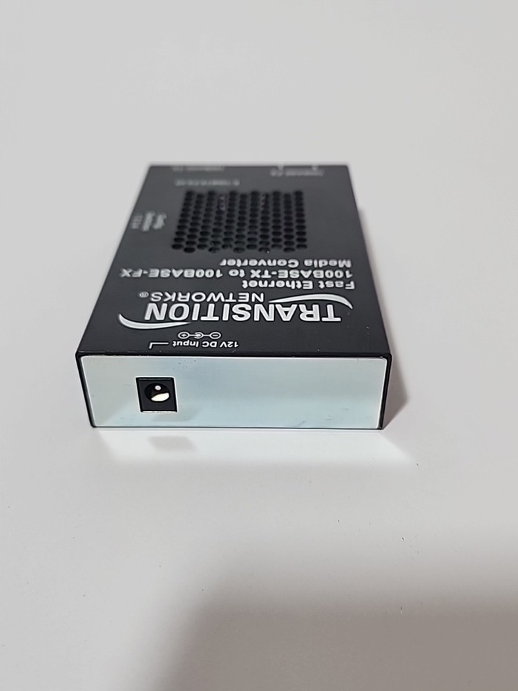Transition E-100BTX-FX-05 Fast Ethernet Media Converter