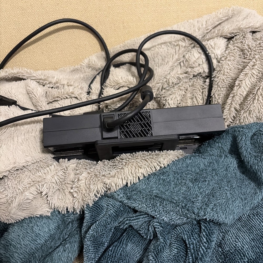 Xbox One Kinect Sensor Black Model 1520 Microsoft