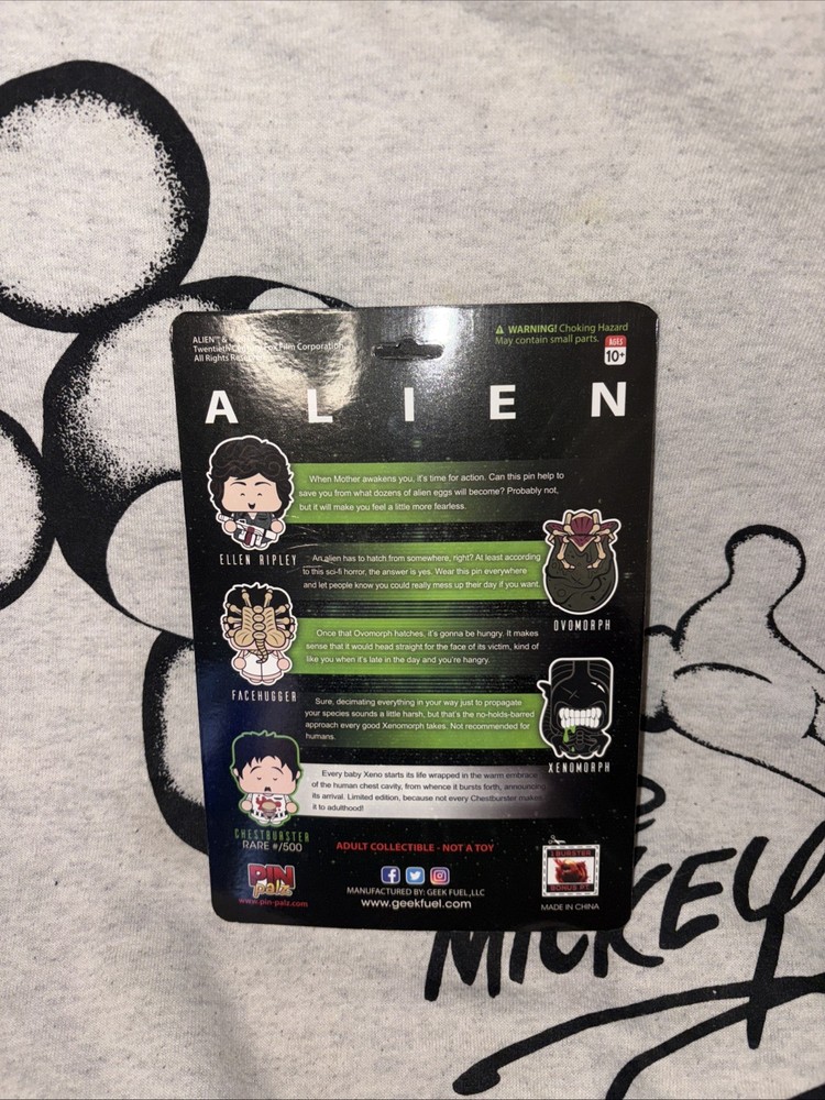 Pin Palz Alien Enamel Pin