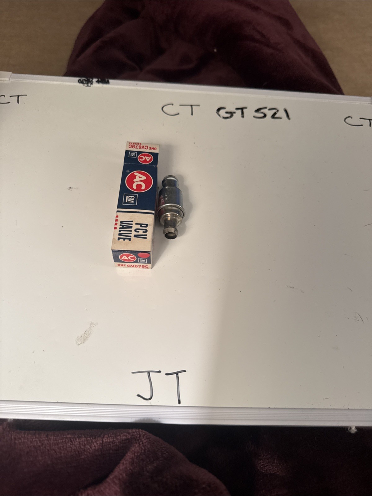 (1) Acdelco Ac CV679C  PCV Valve Brand New Genuine , GM # 6421972, NOS