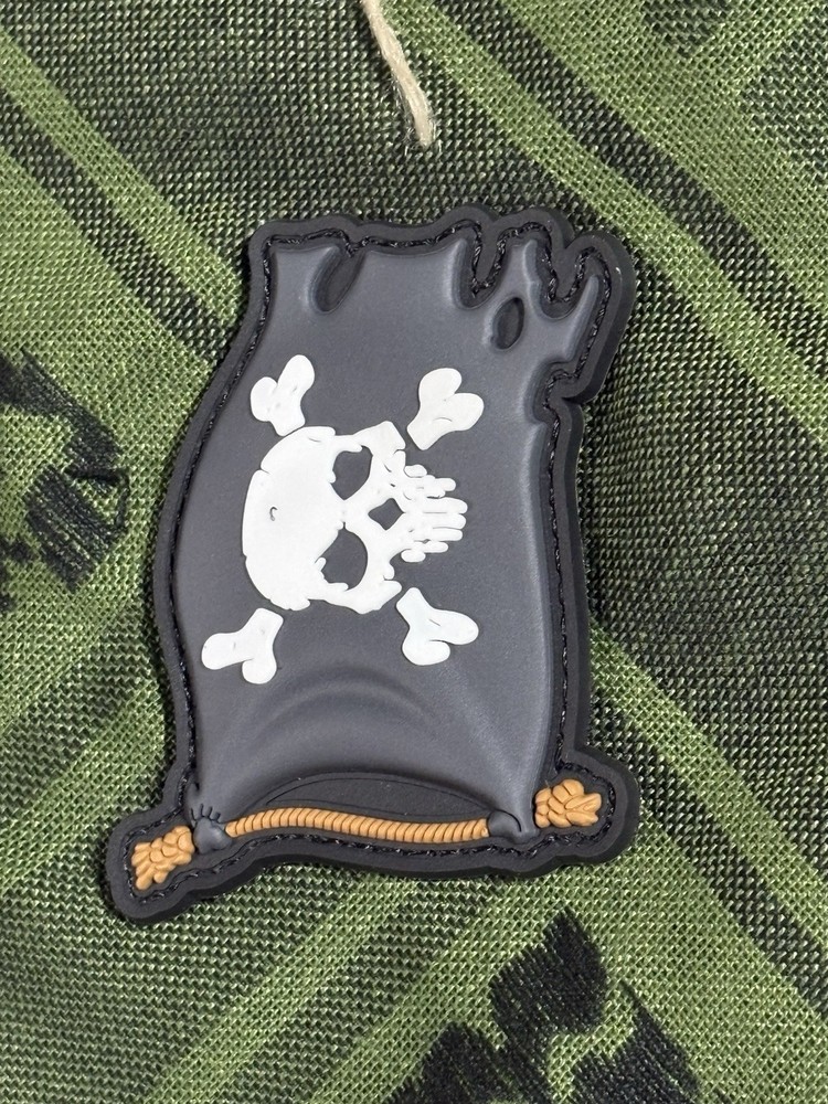 PvC Pirate Flag Moral Tactical Hook And Loop Patch High Quality Rubber 3d