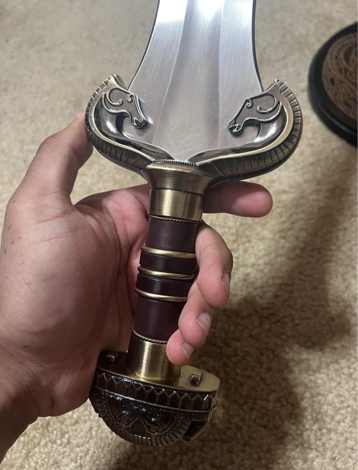 Eowyn United Cutlery Sword