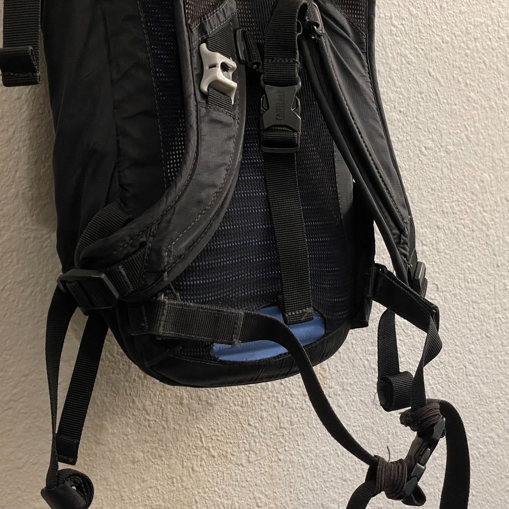 Camelbak L.U.X.E. Hydration Backpack Black Teal Daypack Hiking Cycling